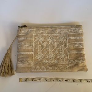 Lovestich Embroidered Clutch
